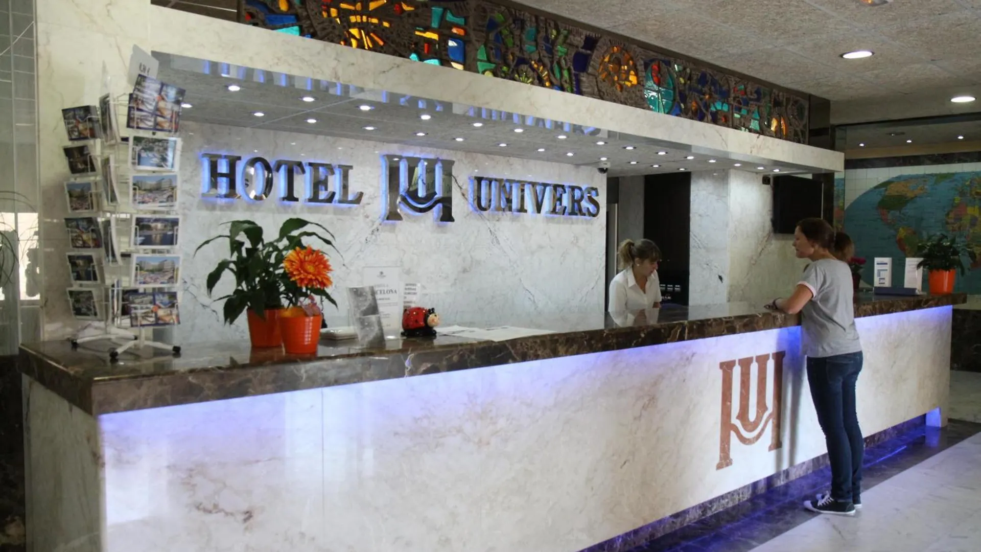 Hotel Univers Roses