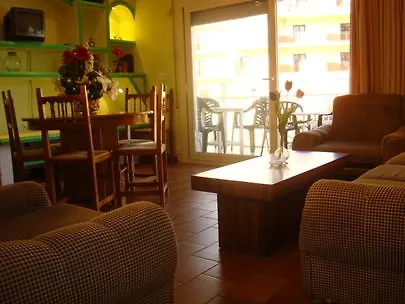 Hotel Univers Roses