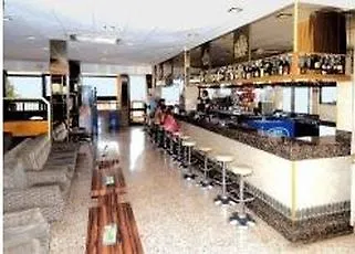 Hotel Univers Roses