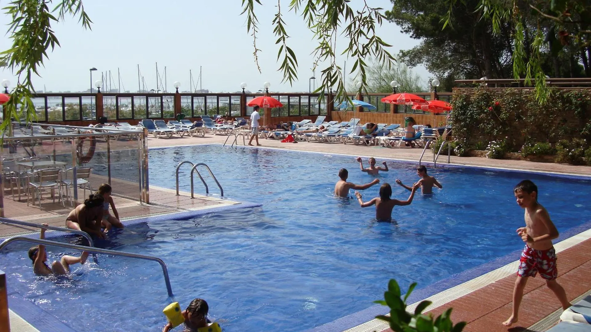 Hotel Univers Roses Spain